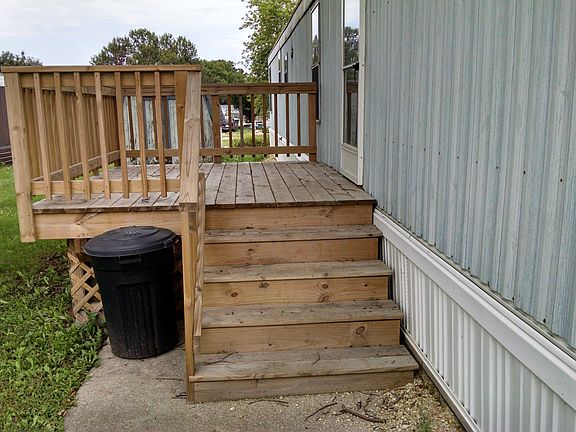 Front deck