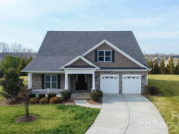 13003 Riley Grace Ln, Cornelius, NC 28031