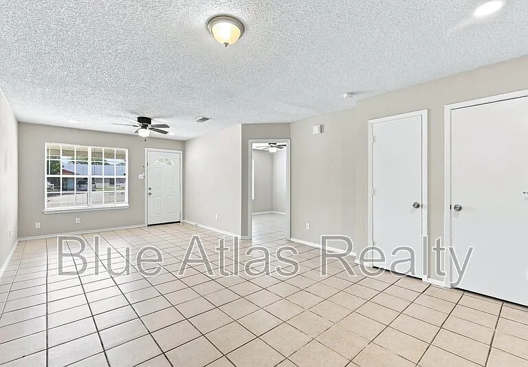 1722 Fitzgerald Ct #1 — Photo 3