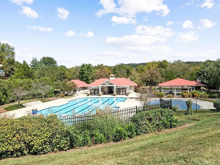 6001 Mill Tree Ct — Photo 24