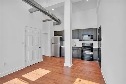 1406 Fairmount Ave Photo 1