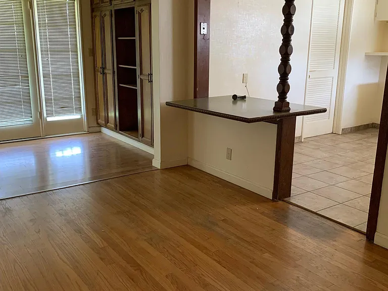 750 E King Ave — Photo 3