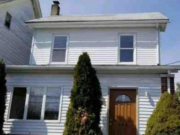 439 Main St, Walnutport, PA 18088
