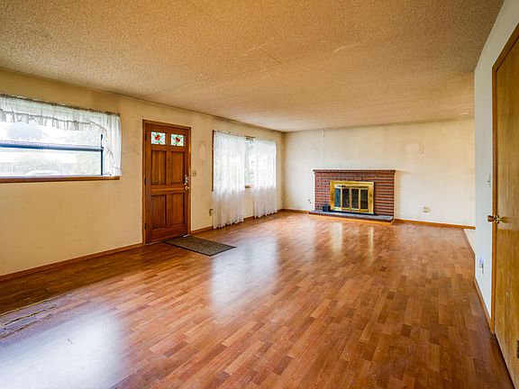 4th image of 7820 NE 101st Ave