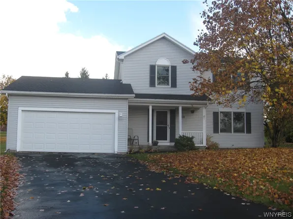 10 Island Grv, West Henrietta, NY 14586