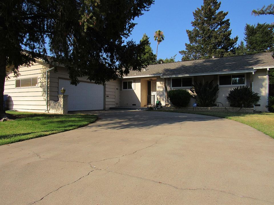 2nd image of 6649 Heatherwood Way
