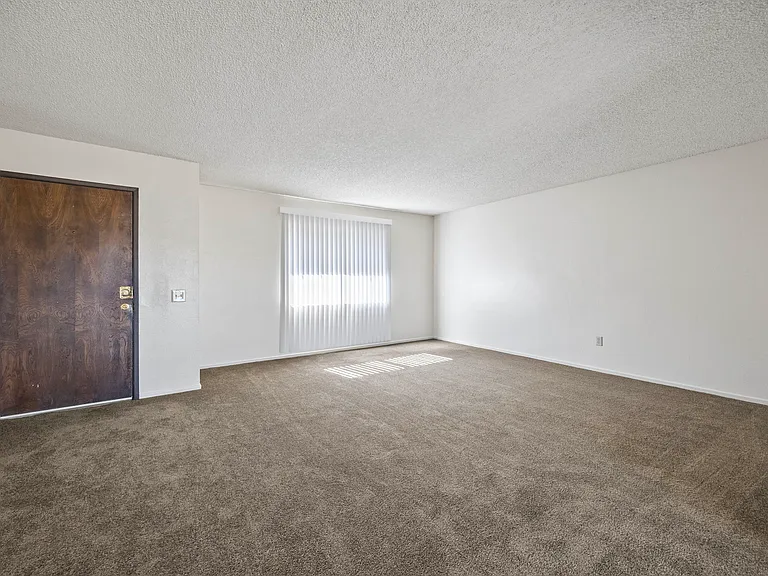 40381 Mayberry Ave — Photo 7