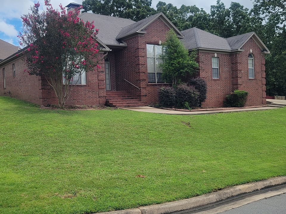 1st image of 101 Summit Valley Cir