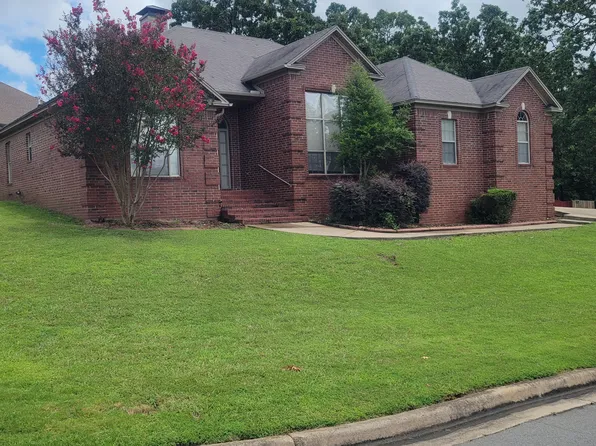 101 Summit Valley Cir, Maumelle, AR 72113