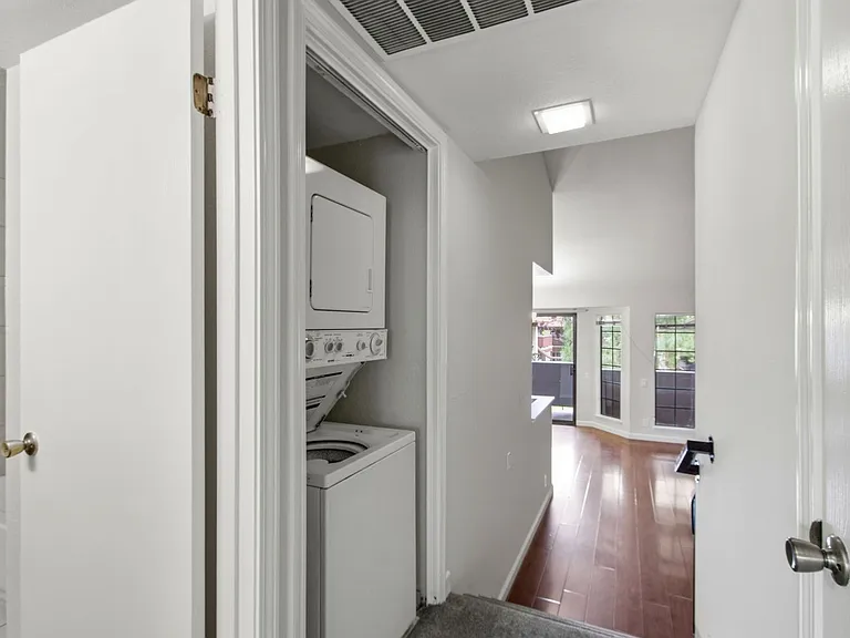 479 Costa Mesa Ter #F — Photo 28