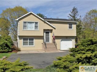 215 Fresh Ponds Rd, East Brunswick, NJ 08816