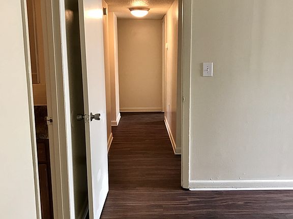 5th image of 487 N Highland St APT 3