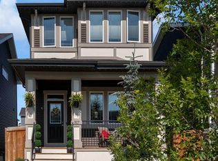 317 E Sundown Rd S, Cochrane, AB T4C2T2