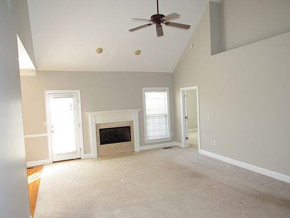 2nd image of 1125 Leann Ct