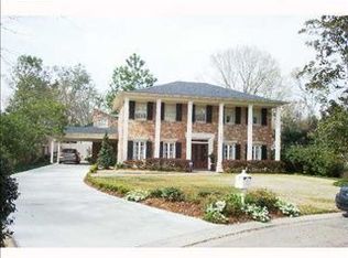 300 Southern Rd, River Ridge, LA 70123