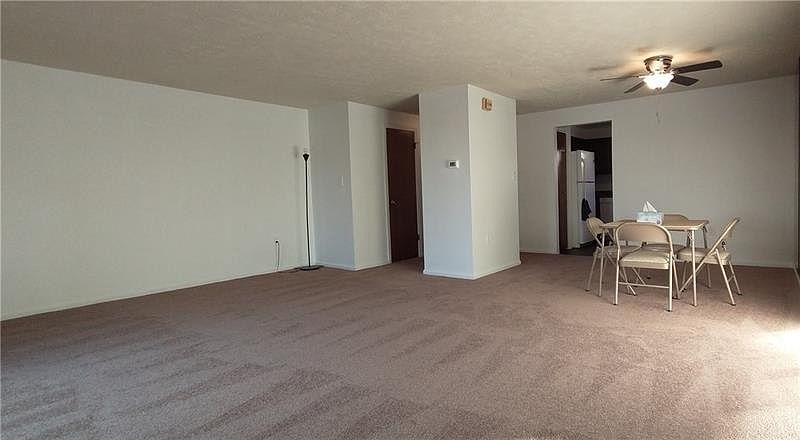 1st image of 129 Westfield Dr