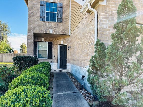 2nd image of 8525 Sunset Loch Dr