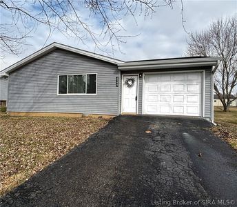 526 Pilgrim Way, Salem, IN, 47167