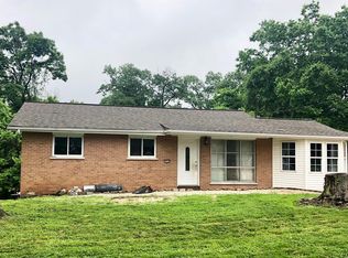 2936 Raw Wind Dr, High Ridge, MO 63049