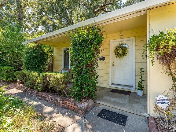 2nd image of 232 S Orchard Avenue