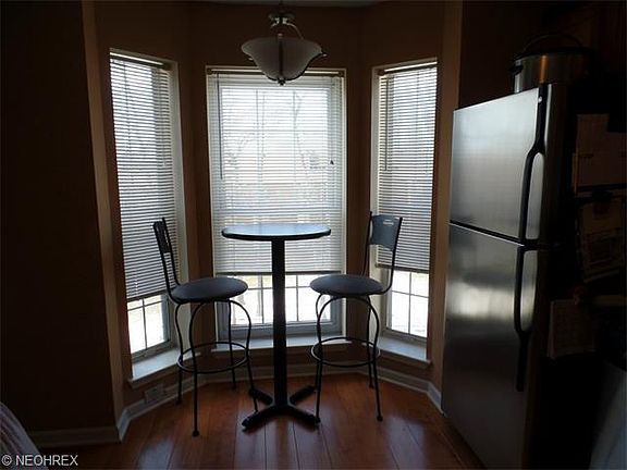 5th image of 240 Fox Hollow Dr APT 307
