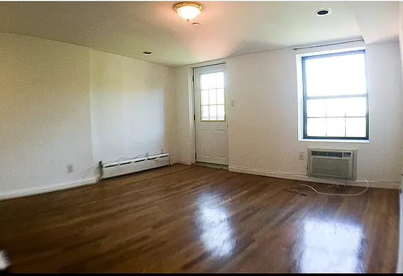 Rented by Silver Line Realty Group NY LLC | media 8