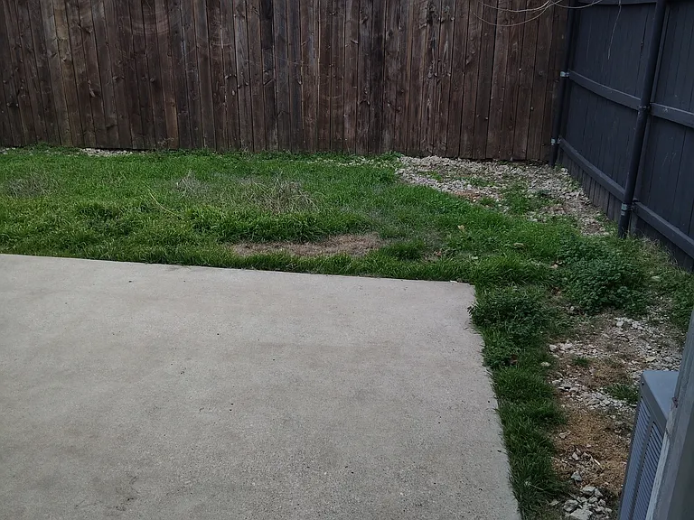 1421 S Beckley Rd #3-M — Photo 8