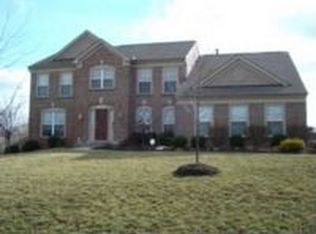 2219 Treetop Ln, Hebron, KY 41048