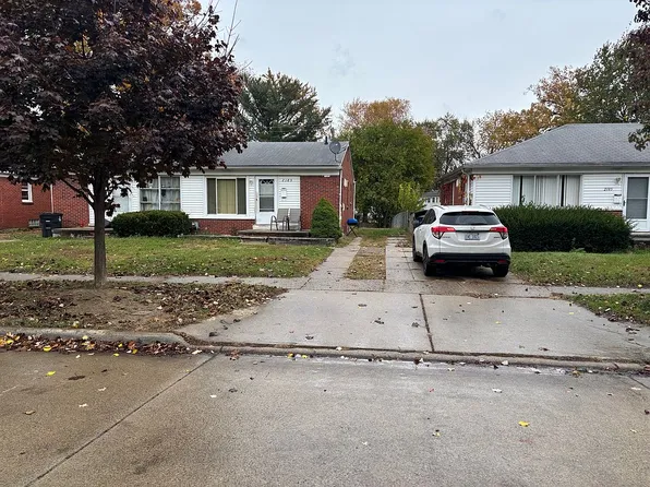 2165 Ackley Ave, Westland, MI 48186