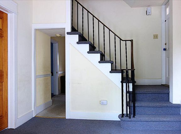 Foyer View 2