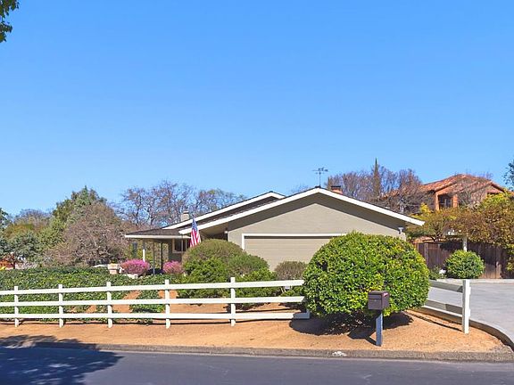5th image of 17785 Vineland Ave