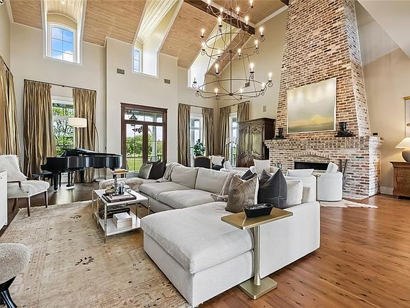 5th image of 14163 River Rd