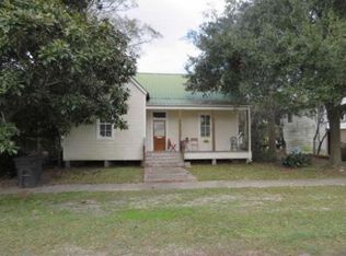 324 E Railroad St, Gonzales, LA 70737