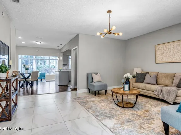 2505 WOOD HILL Drive #2505, Jacksonville, FL 32256