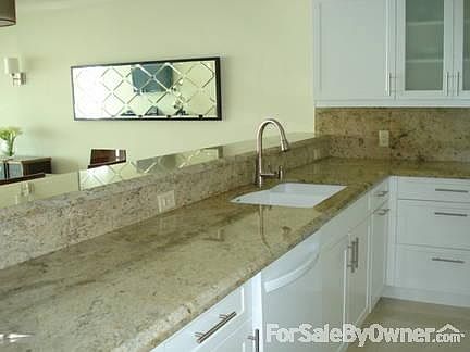 Totally remodeled kitchen : Large Contemporary open kitchen. perfect for entertaining.