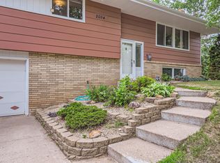 2694 Roth Pl, White Bear Lake, MN 55110