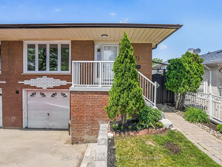 1173 Shadeland Dr — Photo 3