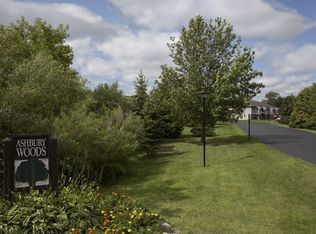 N110W16931 Ashbury Cir APT 7, Germantown, WI 53022