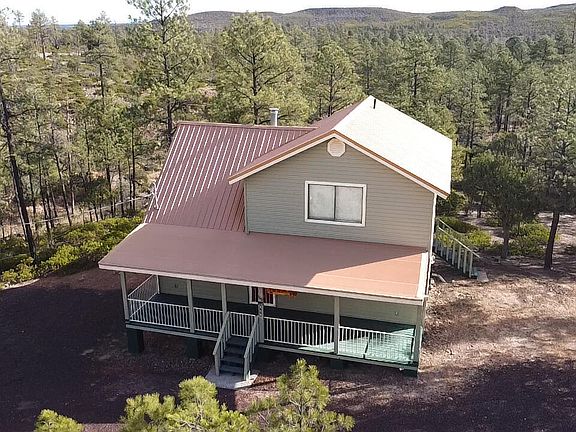 2nd image of 889 White Mountain Dr