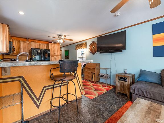 2nd image of 75 Anglers Dr #8
