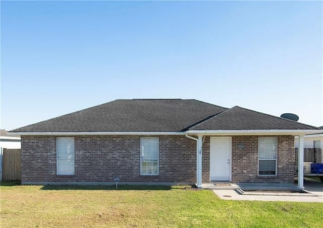 1st image of 2725 Bayou Carencro Dr