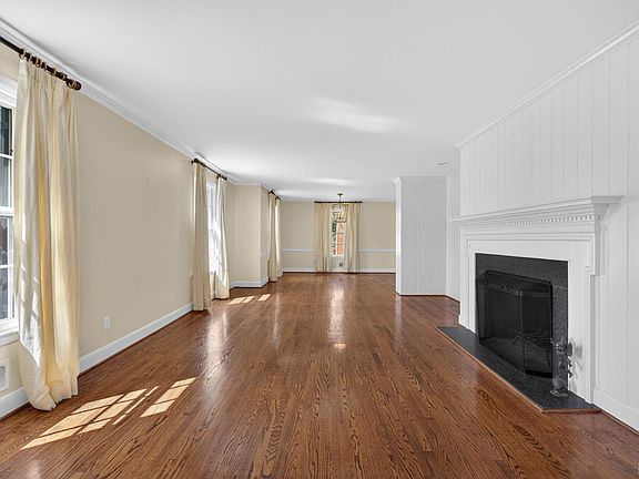 4th image of 1619 Dogwood Ln