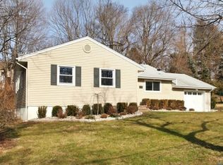 38 Garry Rd, Closter, NJ 07624