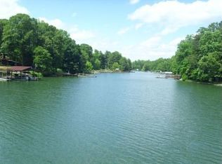 3732 Chevlot Hills Rd, Sherrills Ford, NC 28673