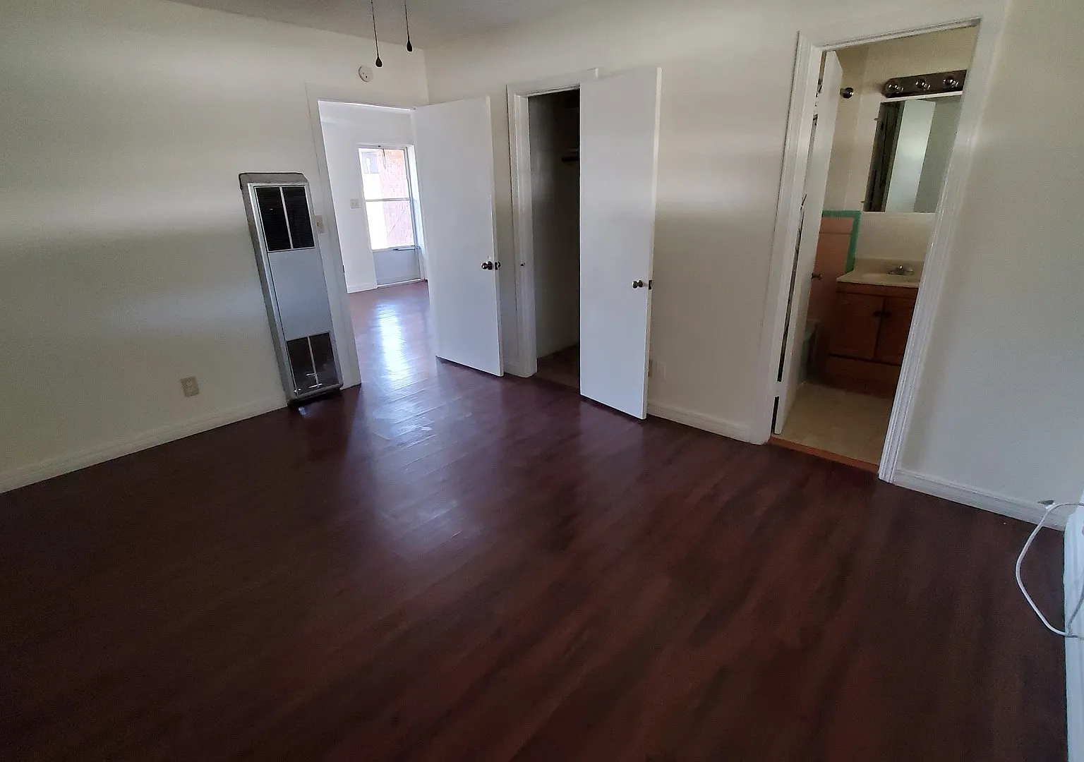4217 SW 2nd — Photo 3