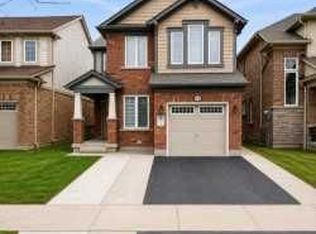 14 Robert Parkinson Dr, Brampton, ON L7A0Y3