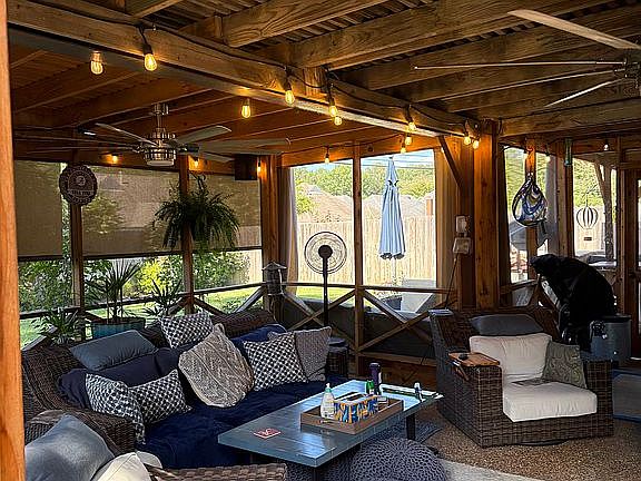 Fully screened in porch 