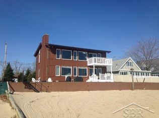 1045 Brissette Beach Rd, Kawkawlin, MI 48631