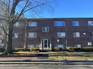 15 2nd St APT 9A, Framingham, MA 01702