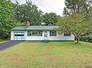 10 Chestnut St, Hudson Falls, NY 12839